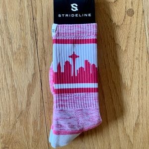Strideline pink Seattle socks